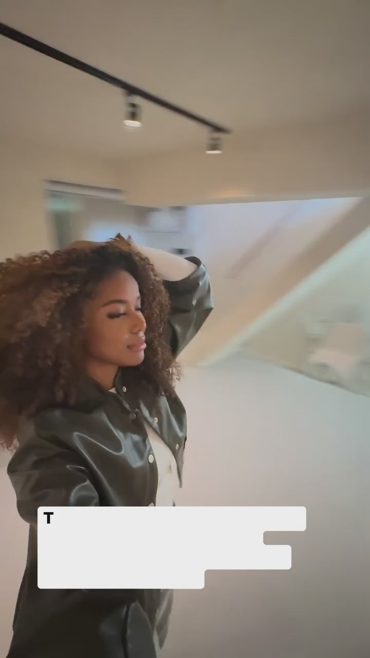Pretty Curly Girl